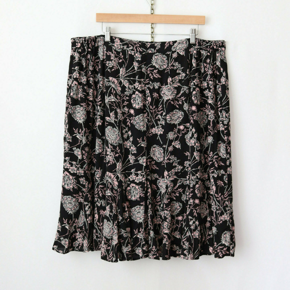 ❌SOLD❌talbots 18W botanical floral flared skirt - Picture 4 of 5